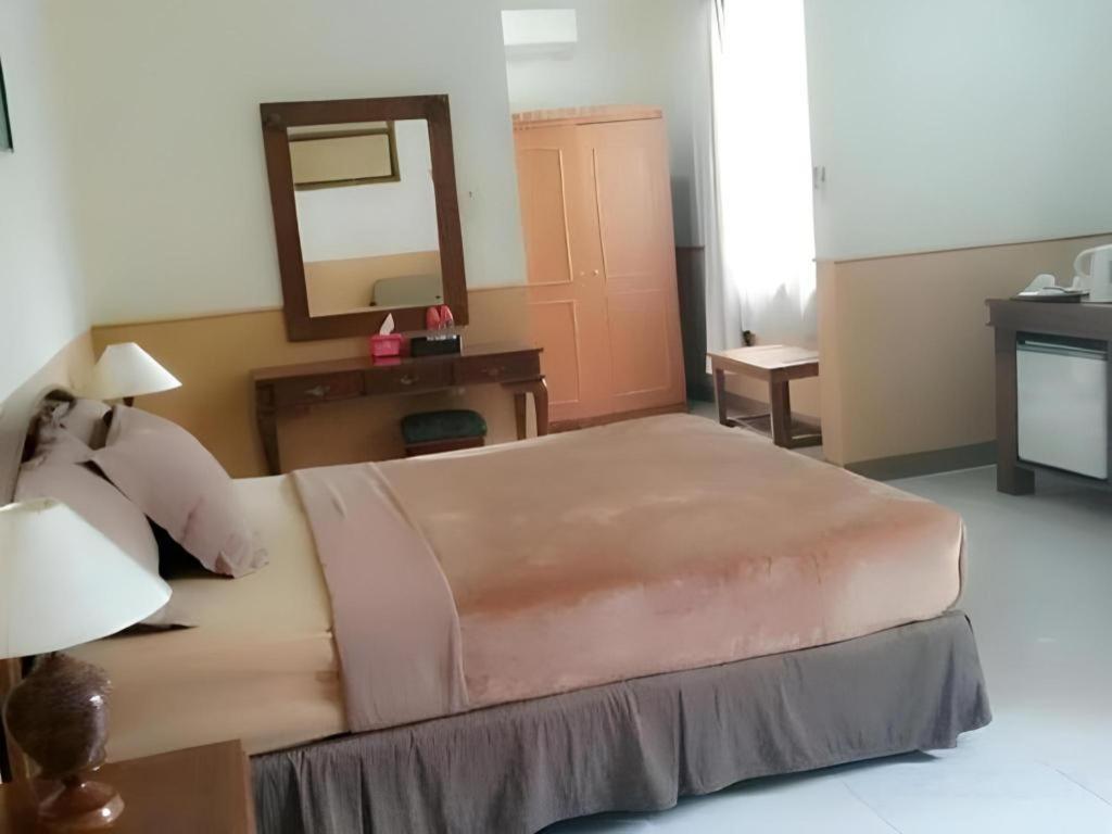 Mahadria Hotel Serang Dış mekan fotoğraf