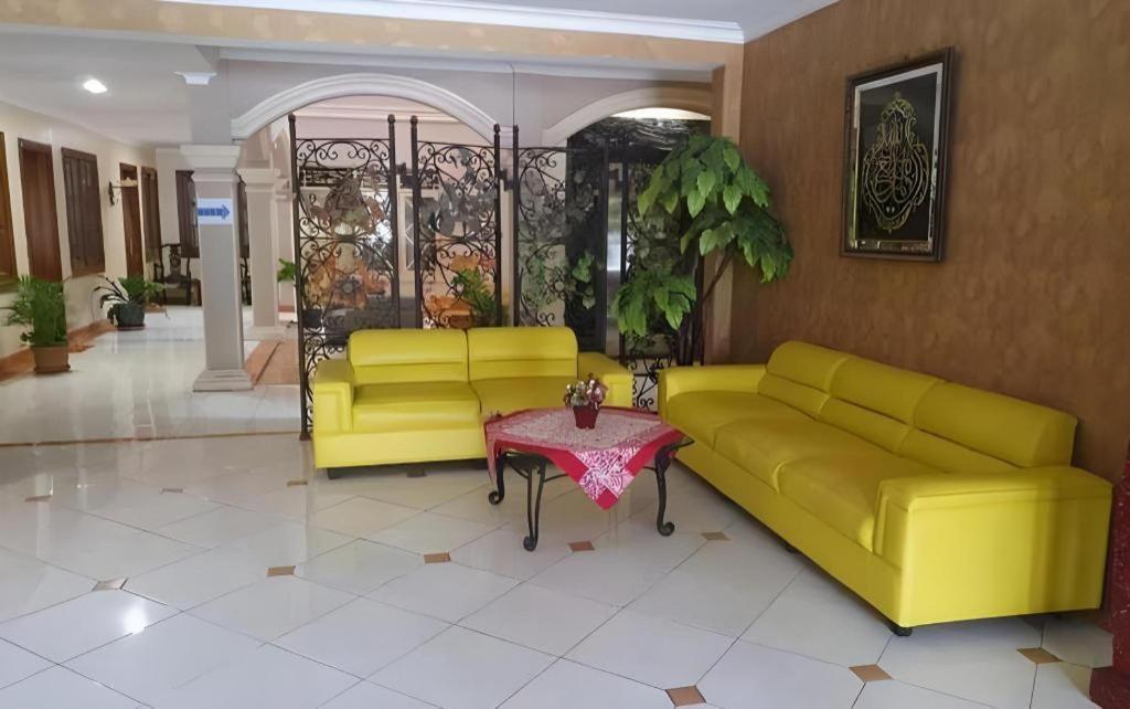 Mahadria Hotel Serang Dış mekan fotoğraf
