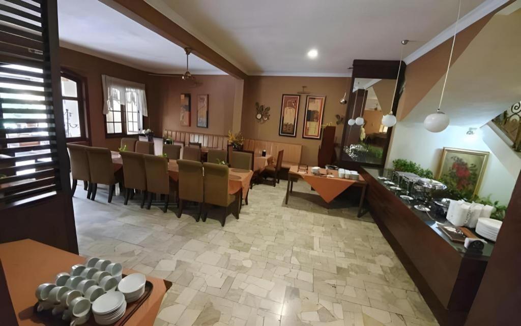 Mahadria Hotel Serang Dış mekan fotoğraf