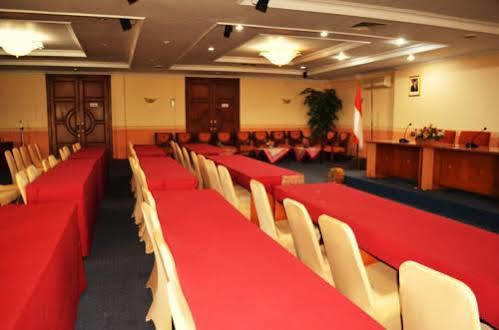 Mahadria Hotel Serang Dış mekan fotoğraf
