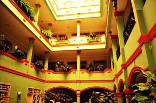 Mahadria Hotel Serang Dış mekan fotoğraf